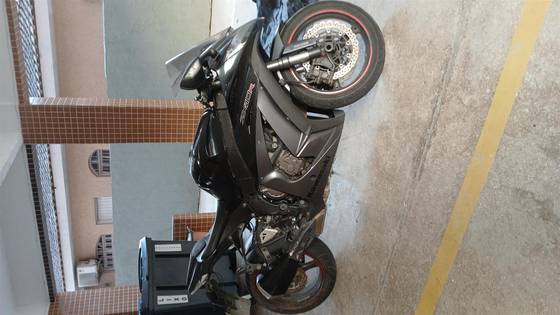 KAWASAKI NINJA ZX-10R KAWASAKI NINJA ZX-10R